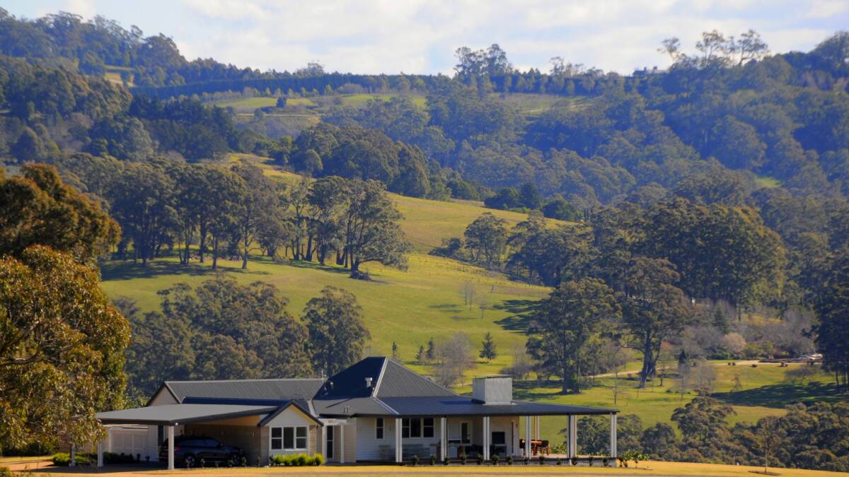 "Sittingborne" offers the discerning buyer an opportunity to experience the quintessential Highlands rural lifestyle.