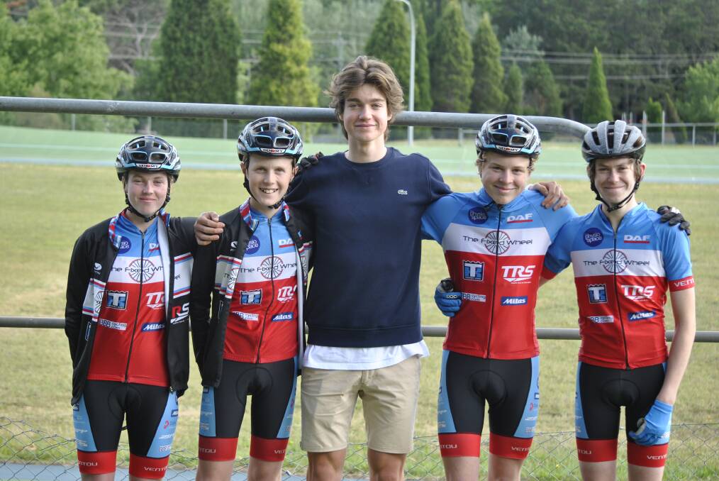 Maizy Evans, Jack Harris, Harry Denington, Harrison Johnston and Luke Skelly, all recipients of the Illawarra Academy of Sport scholarship in cycling. 