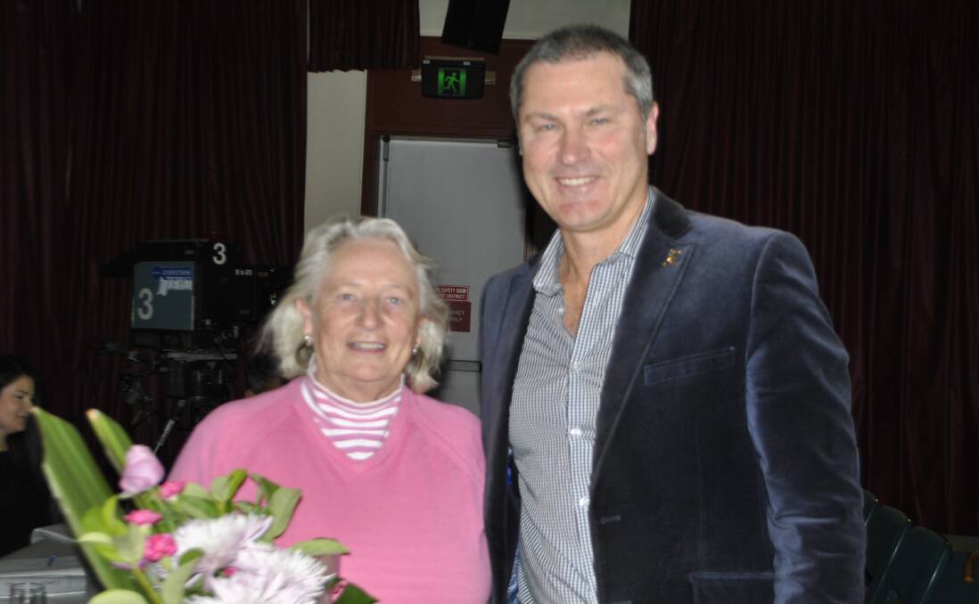 THANK YOU FOR EVERYTHING: HDCA Chairman Simon Taufel thanking Rina Hore with a beautiful bouqet of flowers at the 2018/19 Highlands District Cricket Association annual general meeting.