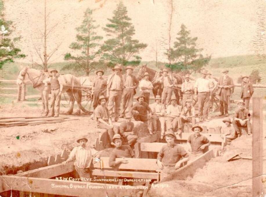Goulburn railway workers 1913. Photo: Goulburn District Historical Society