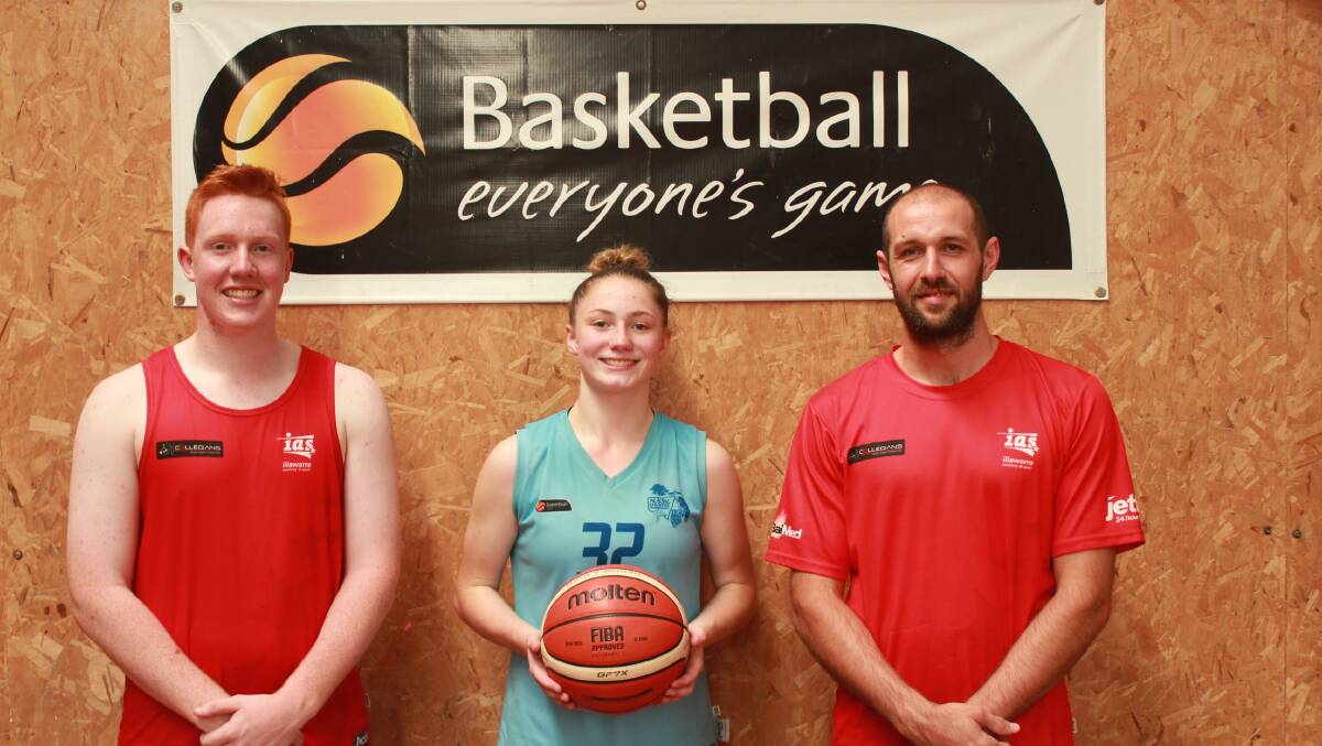 DEVELOPMENT PLAYER: Bailey Benson, Summer Lewis and Reese Martin. Photo: supplied. 