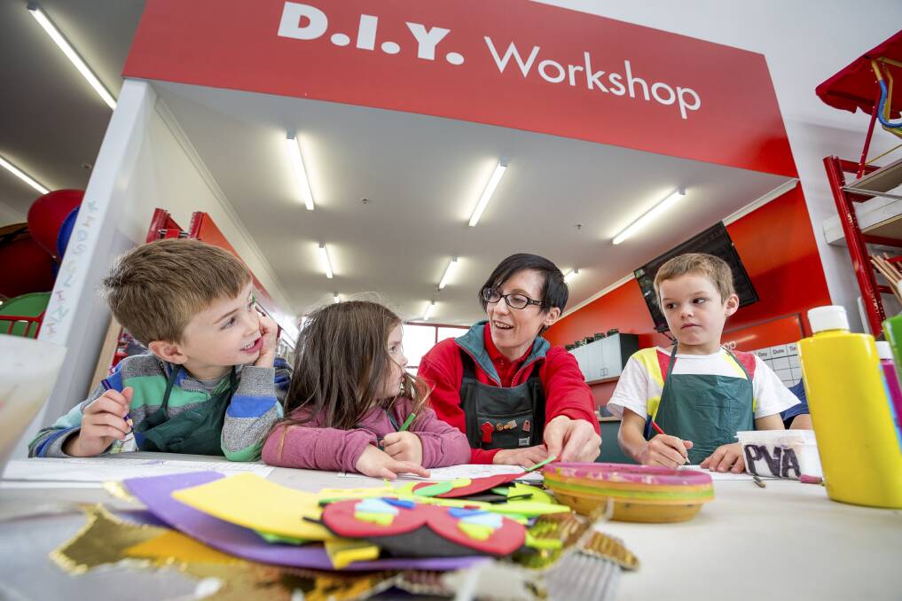 HANDS ON: Get yourself and your children ready for Christmas with free Bunnings Warehouse workshops. Photo: FDC