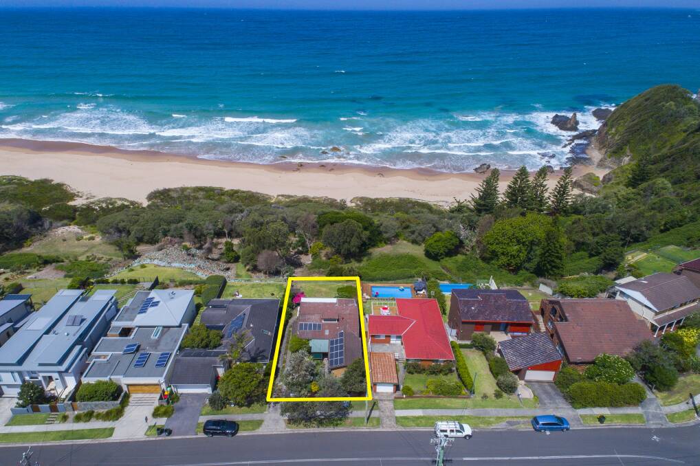 The three-bedroom home on North Kiama Drive will go to auction on February 6, and could sell for more than $1 million. Picture: Ray White Kiama