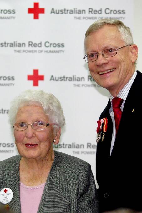Iris was awarded the Australian Red Cross Laurel Wreath for Distinguished Service in 2013.