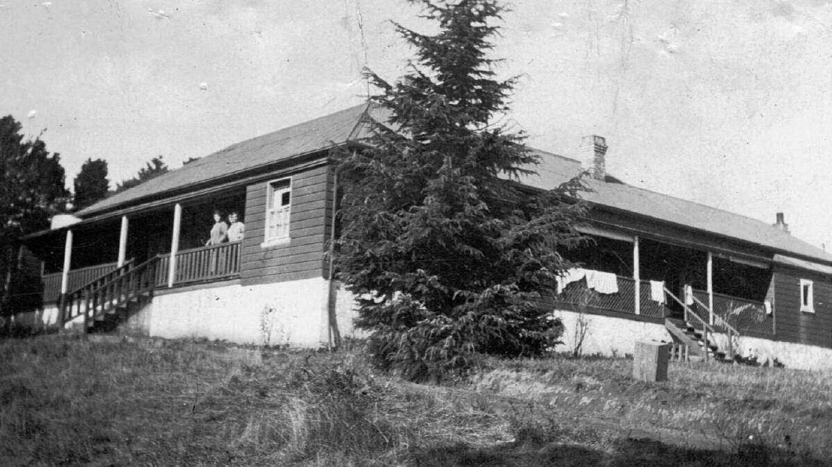 PLACE TO STAY: Bundanoon’s popular guest house Devonleigh in 1927.