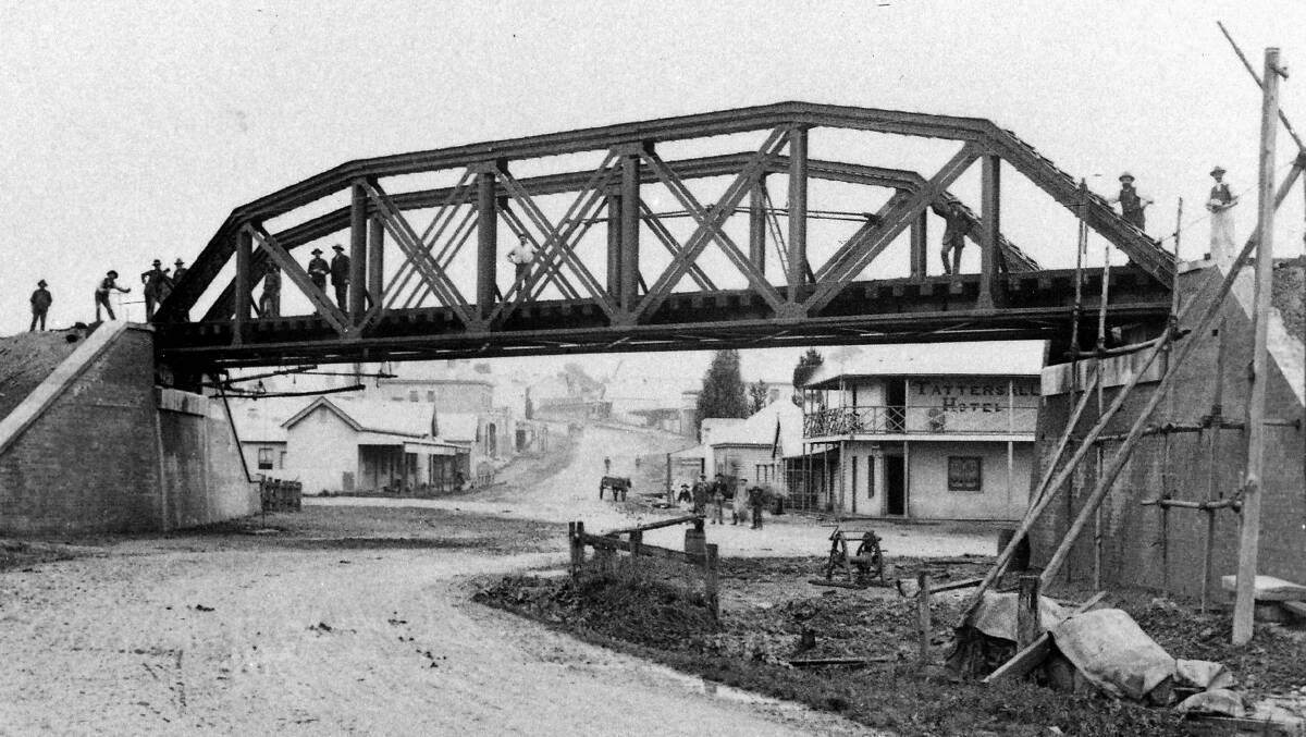 DEMOLISHED: Moss Vale’s second rail bridge, built in 1898, replaced in 1914 with a new truss bridge for duplicated line. 