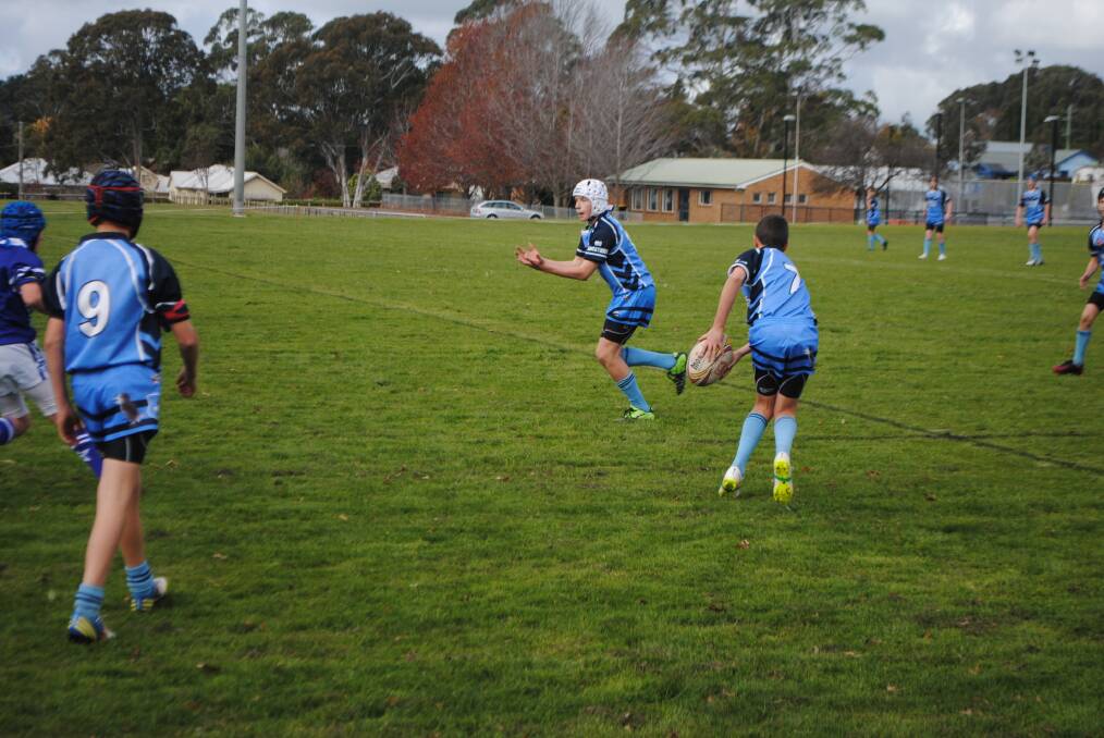 Action from the Bowral v Narellan under-14s match last Saturday. Photo by Josh Bartlett