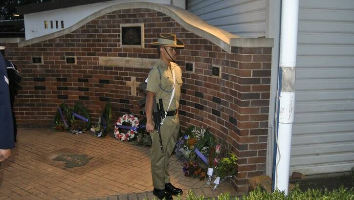 Laying of the wreaths at Hill Top dawn service. Photo by Dominica Sanda