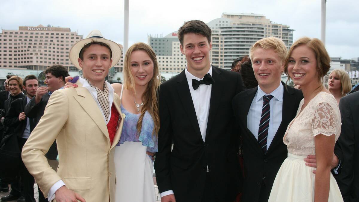 Duncan Meaney, Gabby Abbott, Charlie Calver, Jacob Thaning and Isabel Murphy. Photo from Oxley College.