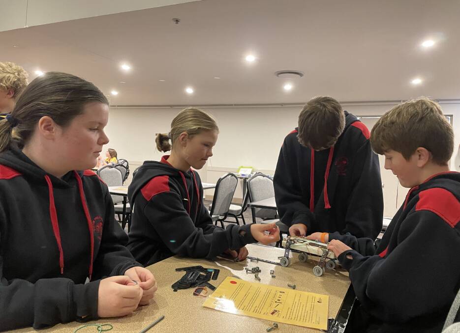 Exeter Public School students Nikayla, Emma, Finn and Matthew worked hard on their Mars buggy prototype. Picture: Briannah Devlin