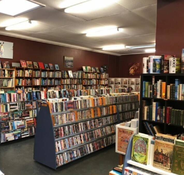 A customer photographed the former store hours before it went up in flames. Photo: The Phoenix Bookstore Instagram. 