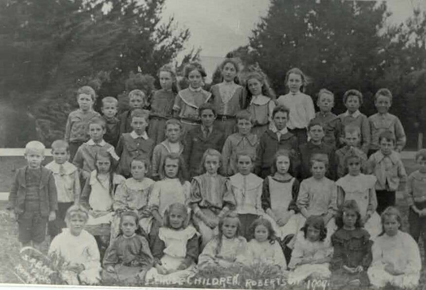 Rummage through all your memory boxes to see if you have a piece of history from Robertson Public School. Picture: Supplied
