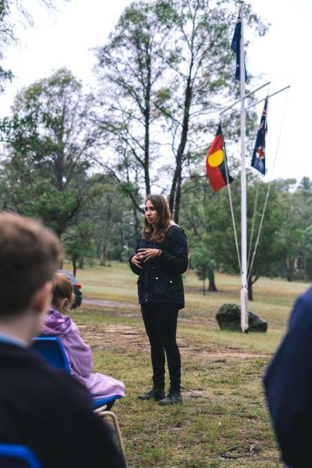Kirli Saunders celebrated World Poetry Day and the Year of Indigenous Languages with First Nations students on Gundungurra country in 2019. Picture: Tad Souden