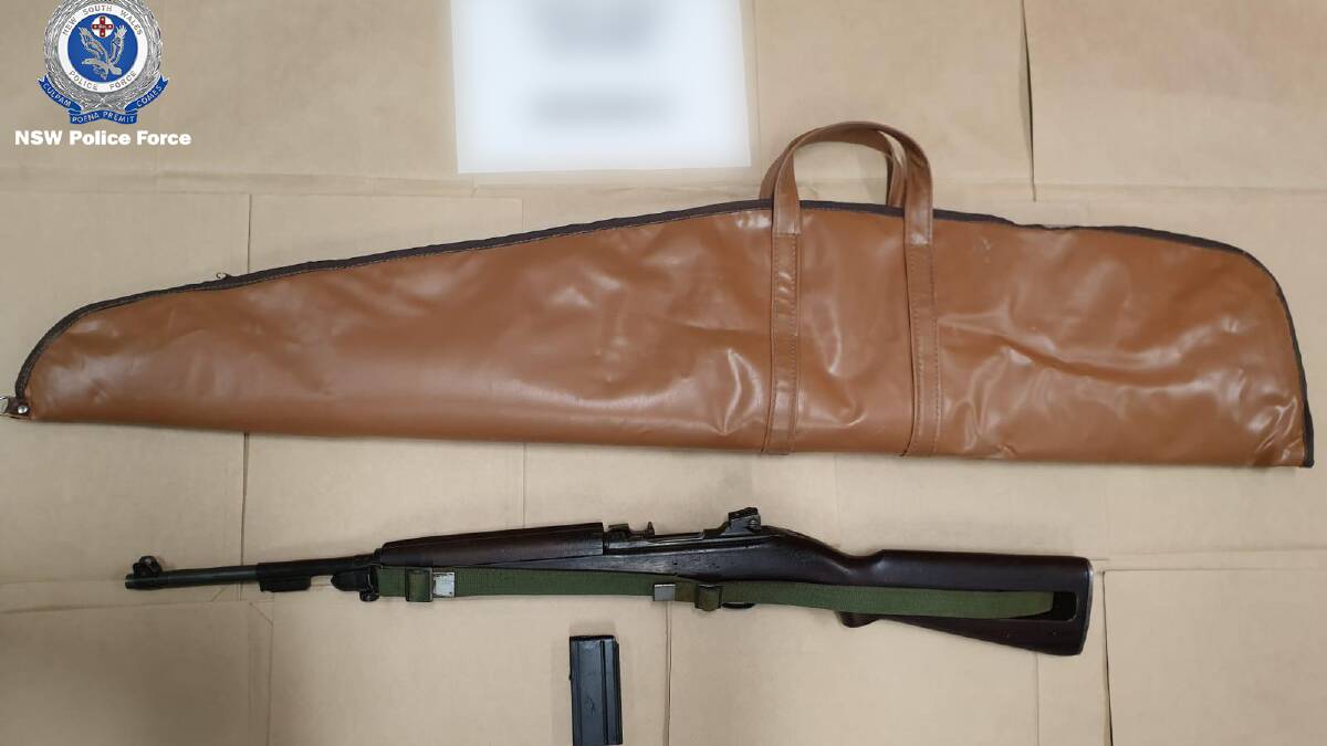 Ex-police force employee accused of handling semi-automatic rifle at Bundanoon