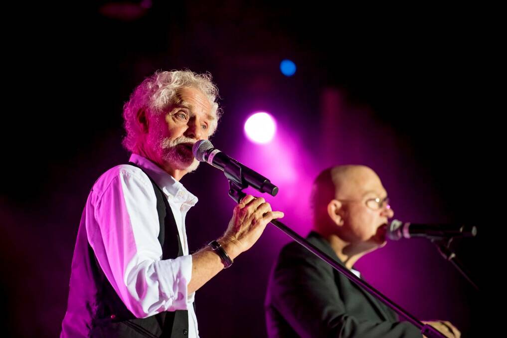 A Simon and Garfunkel musical experience is heading to the Mittagong RSL. Photo supplied by: Simon & Garfunkel - 'The Concert'