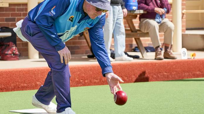 Lawn bowlers can now hit the green for practise
