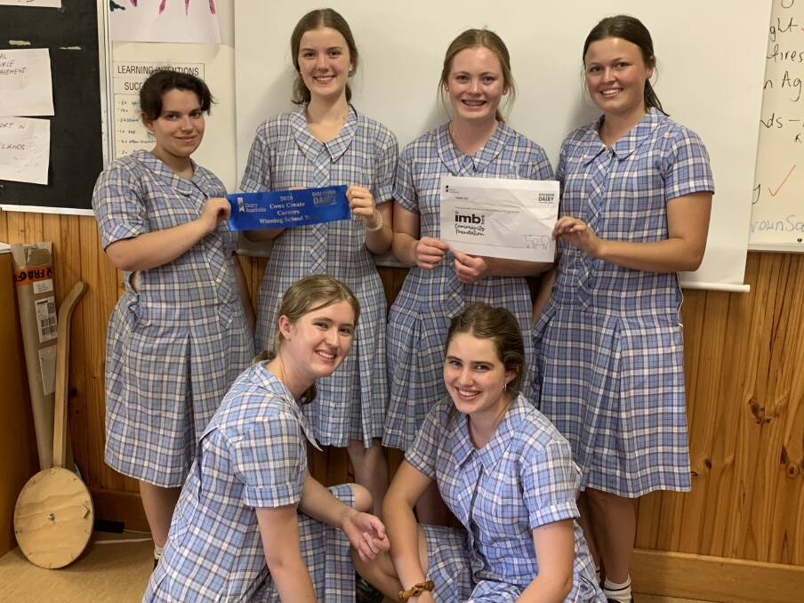 Chevalier College Year 10 Ag class taught by teacher Verity Gett. Students are Ivy, Charlotte, Grace, Sarah, Charlotte and Chloe. Photo supplied