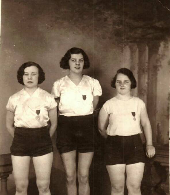 
Mum wearing silver medal as a gymnast in 1934.  Eileen Moyes on right  