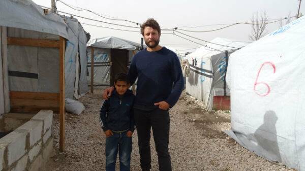 After meeting hundreds refugees during the Syrian war, Ben Quilty felt desperate to help in the current crisis in Afghanistan. Photo: supplied