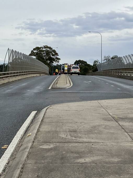 Asbestos clean up on Old Hume Highway, diversions in place