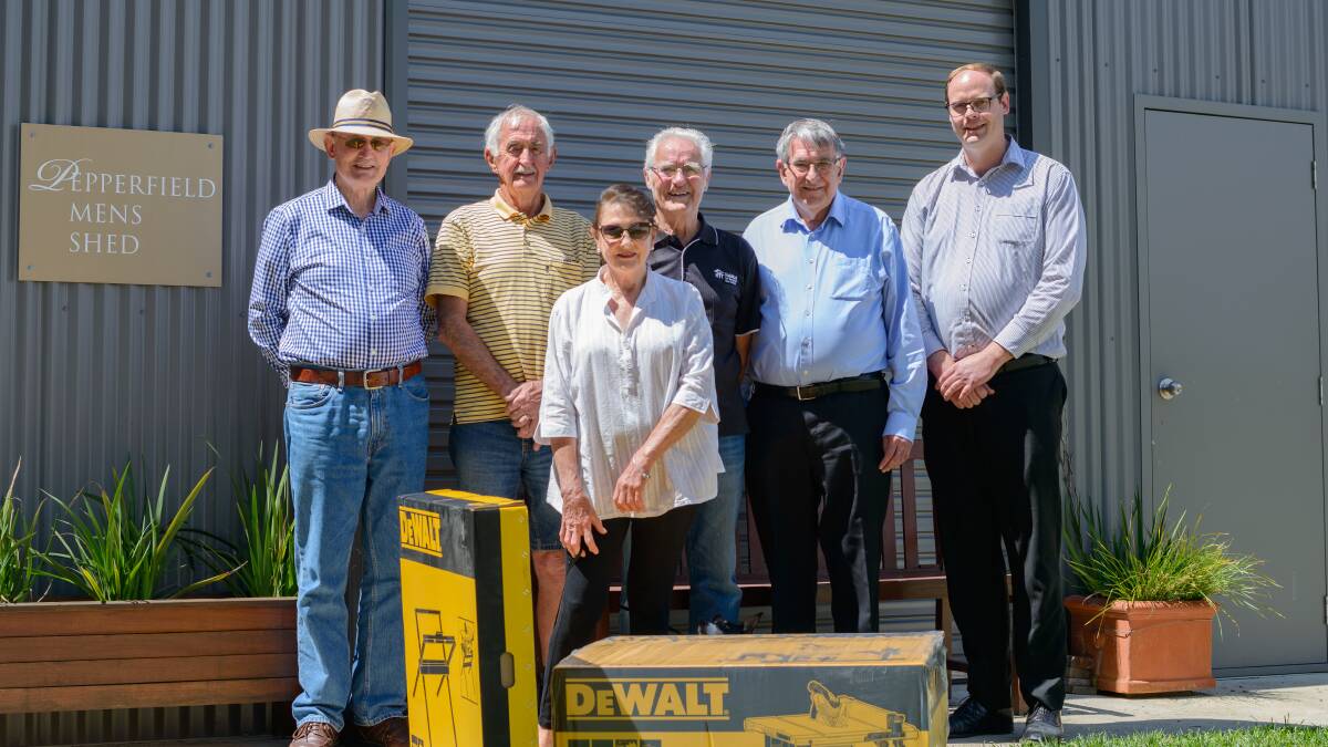 Barry Wilmot, Don Chapman, Dorothy Weber, and Maurice Grace from Pepperfield Lifestyle Resort Bowral mens shed; Kevin Dunlop and Darren Seeley from the local PBCC. Picture: Supplied. 