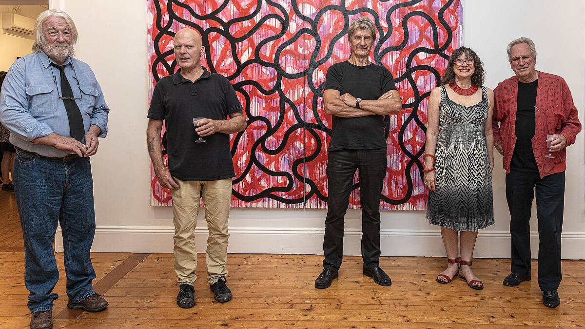 The photo (L to R) features artists Michael Eccleston, Dale Saunders and Stan Korytnyj, Denise Lithgow and Peter Griffen. Photo: John Swainston. 