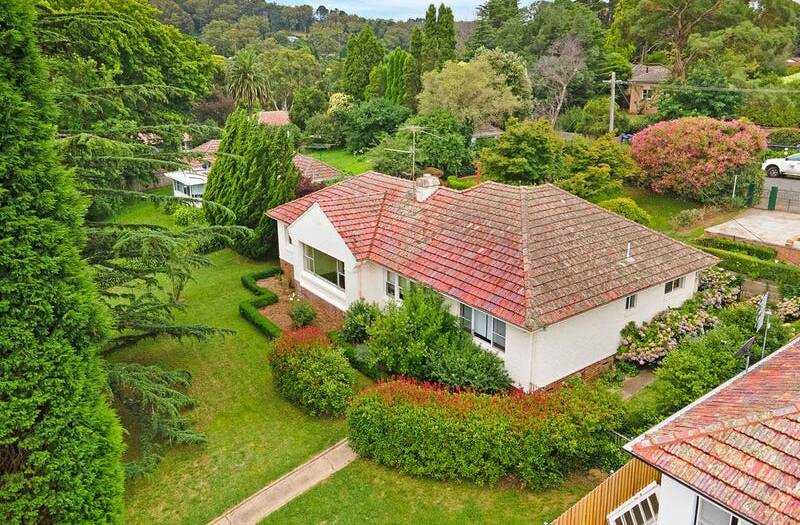 Historic Home: Built by Alf Stephens, number 4 Myrtle Street, Bowral could be soon demolished. Picture: Mulholland Property