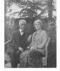 The first Baha'is to arrive in Australia in 1920 - Hyde and Clara Dunn