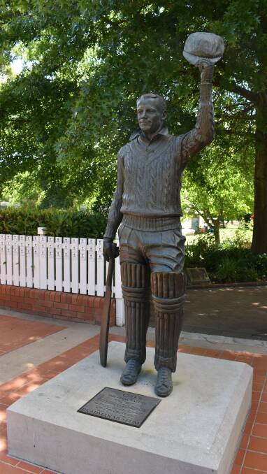 Enjoy all things cricket at the Bradman Museum and the International Cricket Hall of Fame.