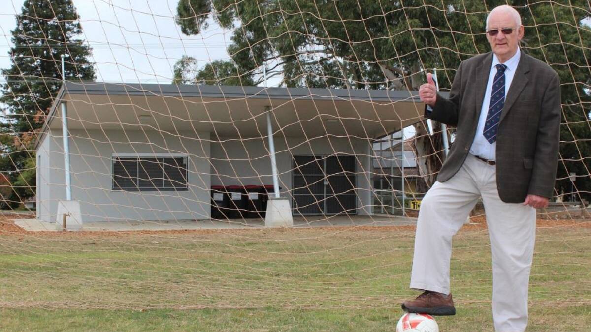 THUMBS UP: Wingecarribee mayor Ken Halstead said the upgraded amenities buildings at Stephens Park in Bowral was a welcome convenience for sports fans and families. Photo: supplied