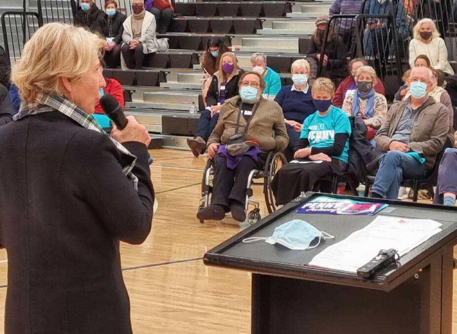 Penny Ackery addressed a crowd of more than 350 people at her campaign launch at Goulburn basketball arena on Saturday morning. Photo: Alex Tewes.