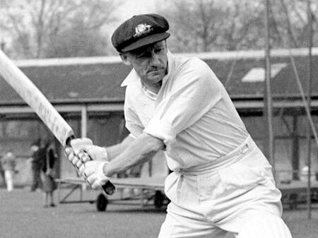 February 25, 2017 marks the 16th anniversary of Sir Donald Bradman's death. Photo: file. 