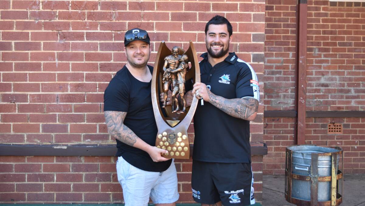 MAKING A DIFFERENCE: Andrew Fifita with Tim Rice during a visit to Griffith in 2016. Fifita has now co-founded an app to support mental health.