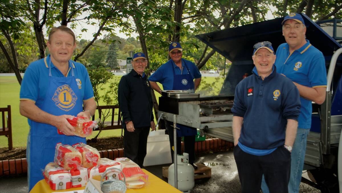Bowral Lions Club provided a sausage sizzle breakfast following the walk at the oval.