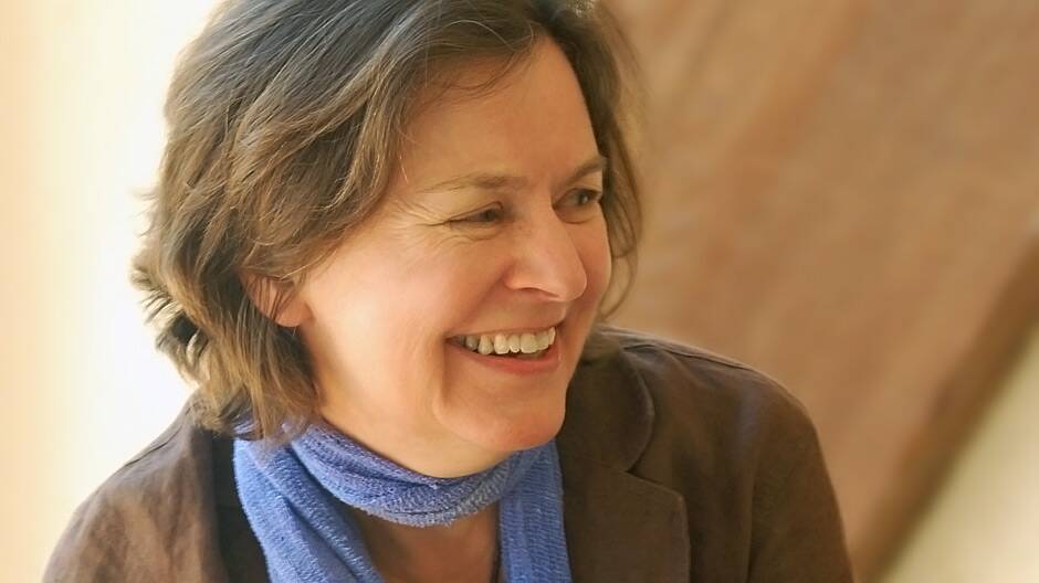 Award-winning author Karen Joy Fowler will lead an intensive, immersive writer’s retreat in the Southern Highlands in March.