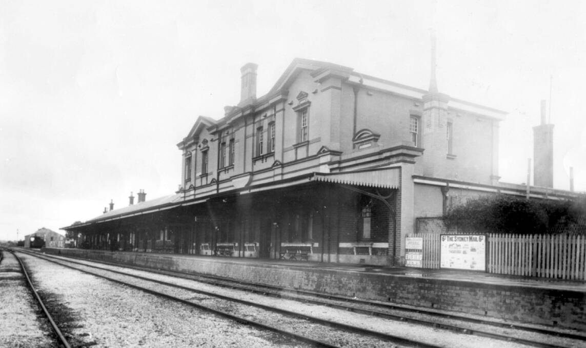 UPGRADED: Moss Vale Station with the newly built Refreshment Rooms that were in service from 1891. Photo: BDH&FHS.