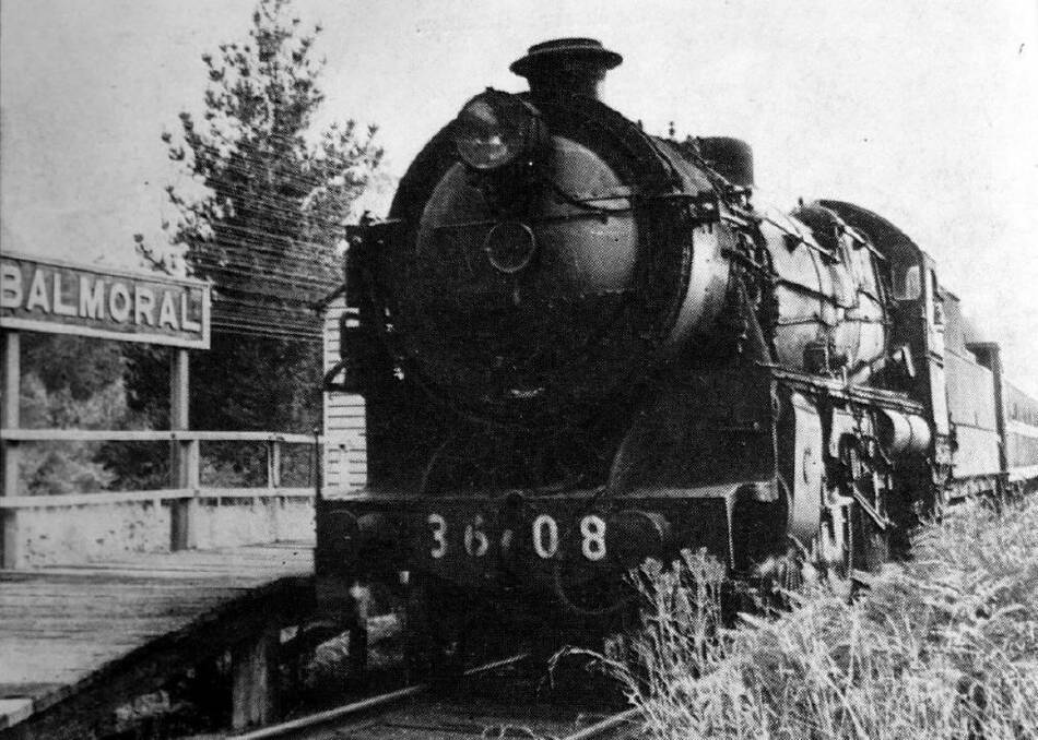 ON LOOP LINE: A Sunday evening steam train arriving at Balmoral in 1960s (from Bayley). Photo: BDH&FHS.