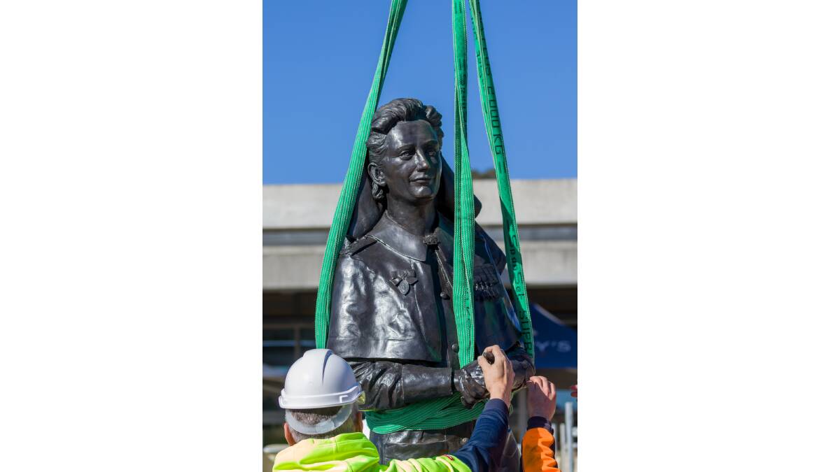 The Vivian Bullwinkel statue being in craned into place at the Australian War Memorial. Picture supplied