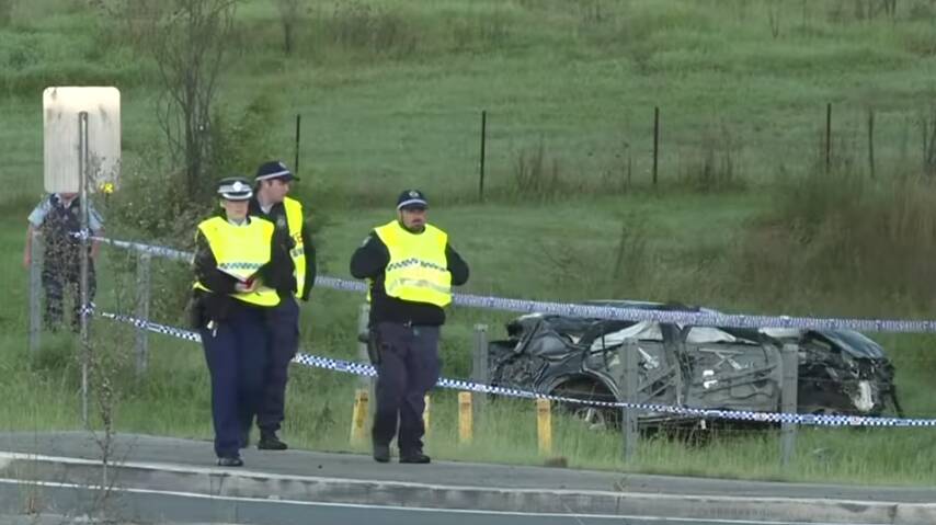 Police at the scene of the fatal crash on Picton Road. Image: 7NEWS Sydney