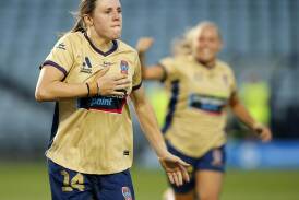 Substitute Melina Ayres scored a double in eight minutes as Newcastle thrashed Adelaide. (Darren Pateman/AAP PHOTOS)