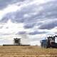 A report has found 74 per cent of farmers believe there are many or unlimited opportunities ahead. (Dean Lewins/AAP PHOTOS)