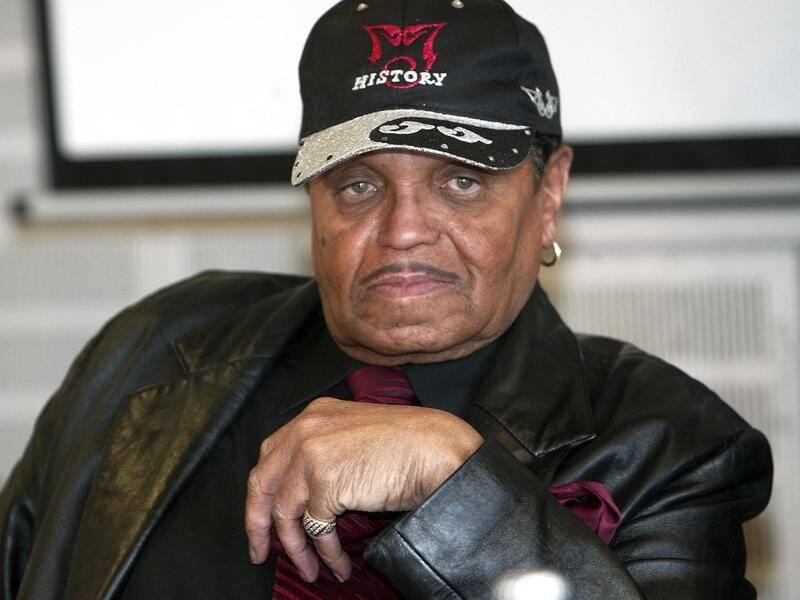 Joe Jackson, father of pop star Michael Jackson, has been laid to rest in California.