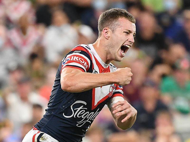 Sam Walker has impressed his more experienced Sydney Roosters teammates in his debut NRL campaign.