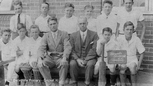 Gordon Stone with the 1927 Daceyville Primary Cricket First XI. Photo supplied