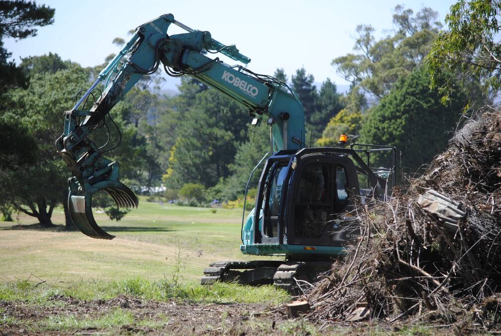Work is underway at highlands Golf Course to remove asbestos contaminated soil. Photo by Eliza Winkler