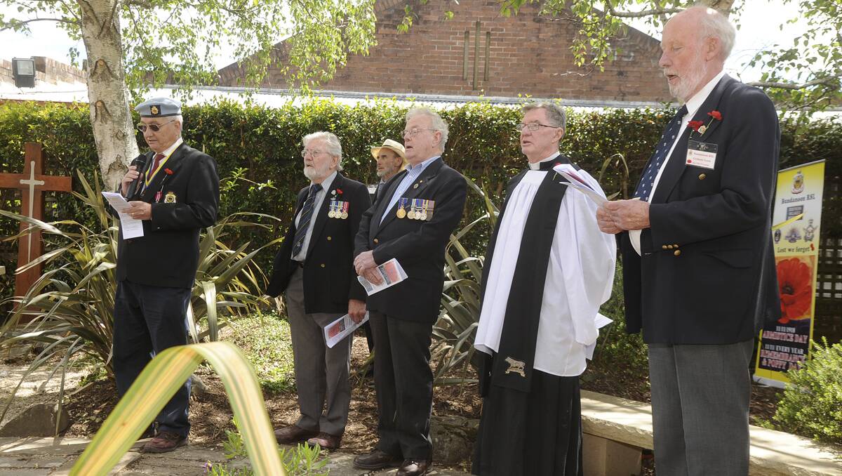 The offical party consisted of Lee Borradale M/C, Neil Macmillan, Air Commodore Peter Grigg, Rev Colin Reid and Graham Leech.